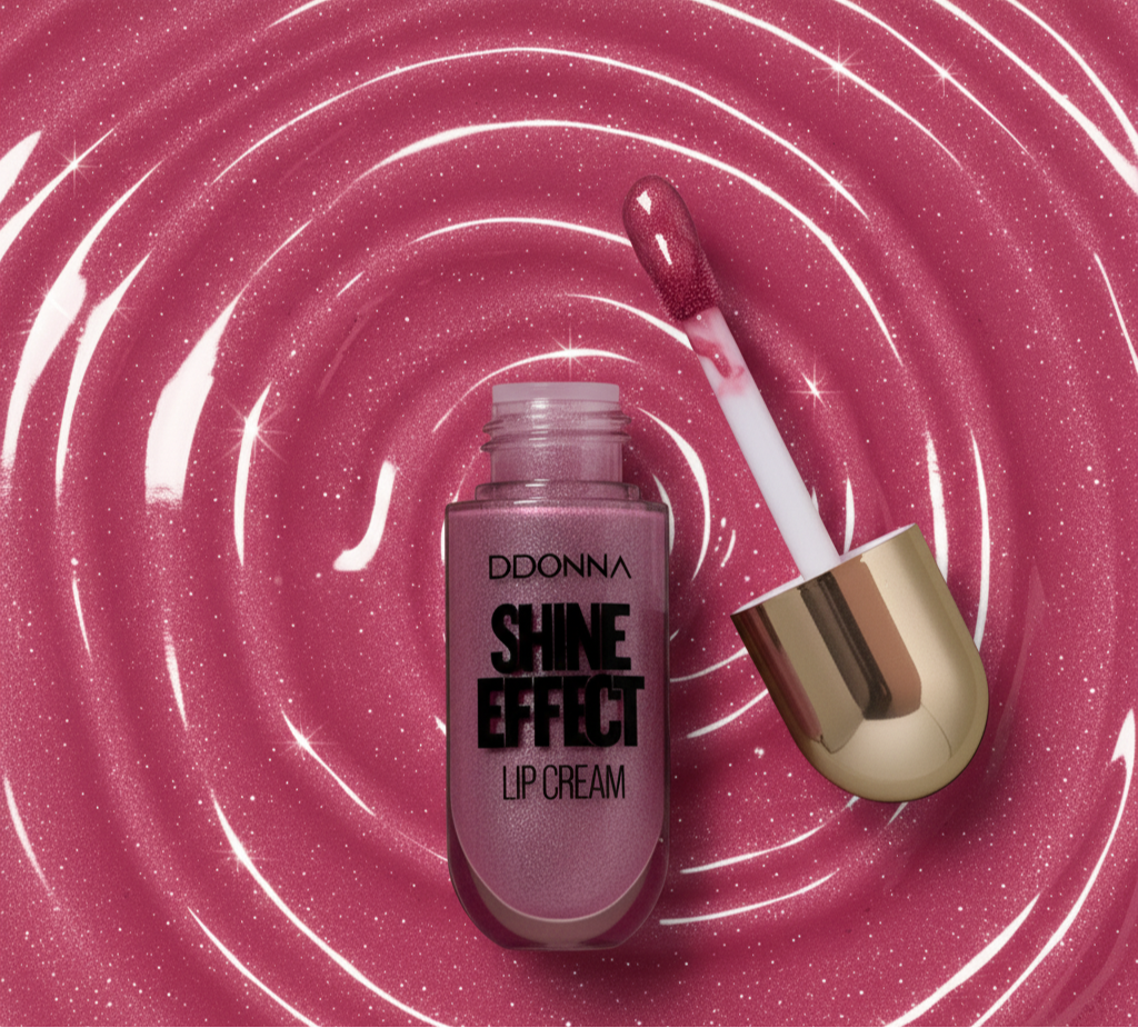 Lip Gloss Shine Effect